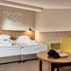3* Apartahotel Daniel Griffin By Artery